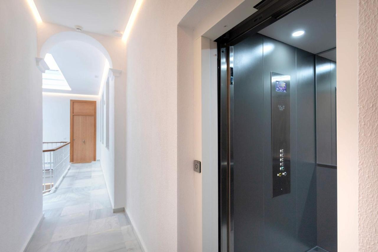 Genteel Home Catedral Кадис Екстериор снимка